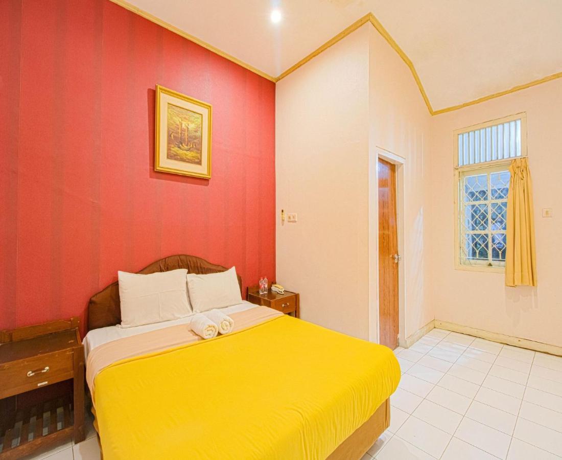D'Talent Hotel Yogyakarta Exterior foto