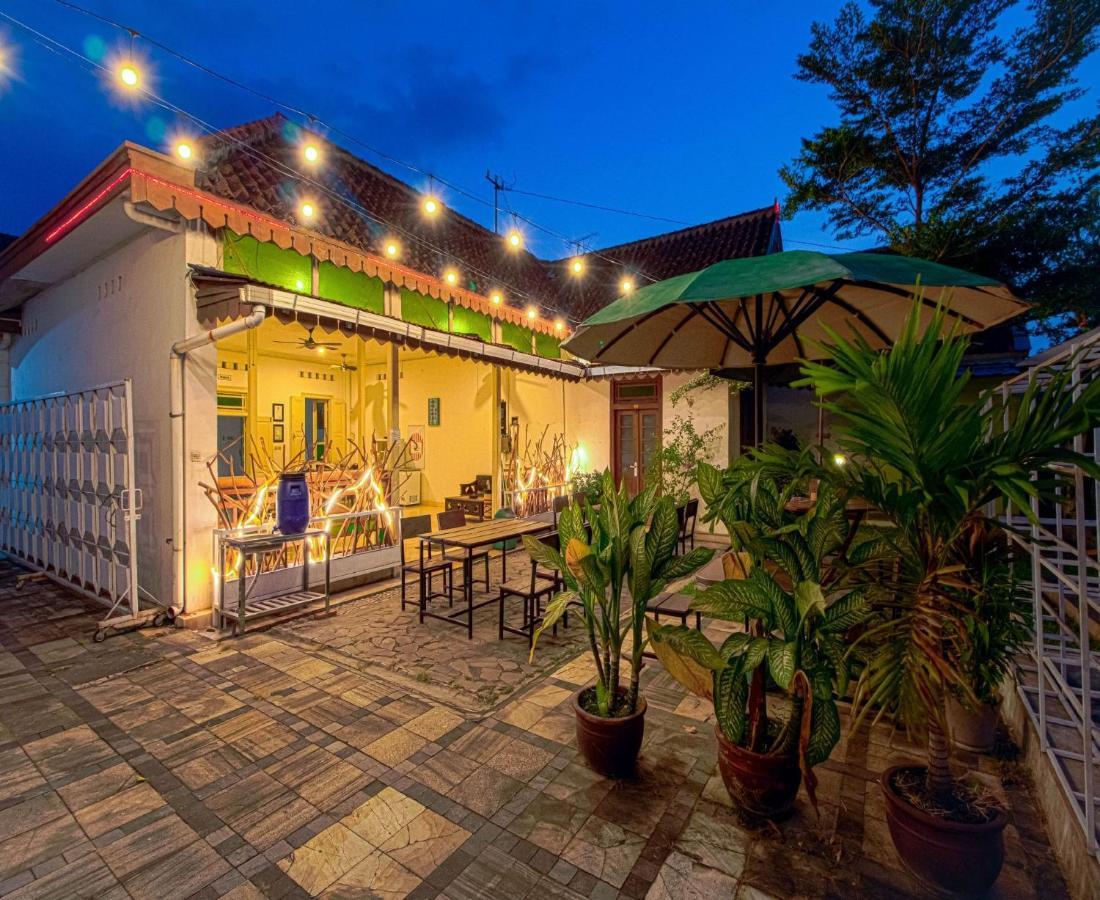 D'Talent Hotel Yogyakarta Exterior foto