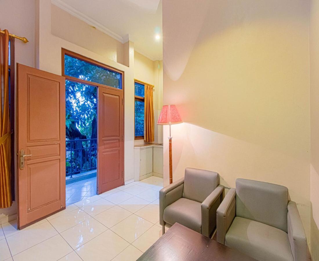 D'Talent Hotel Yogyakarta Exterior foto